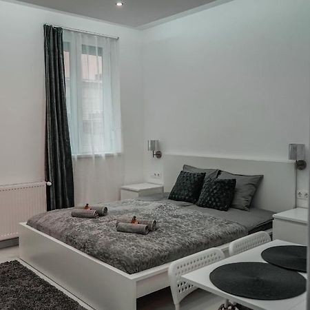 Luxury Pearl Residence Budapest Exterior photo